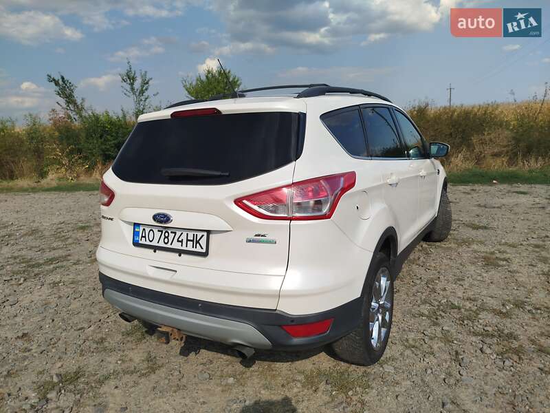 Внедорожник / Кроссовер Ford Escape 2014 в Ужгороде