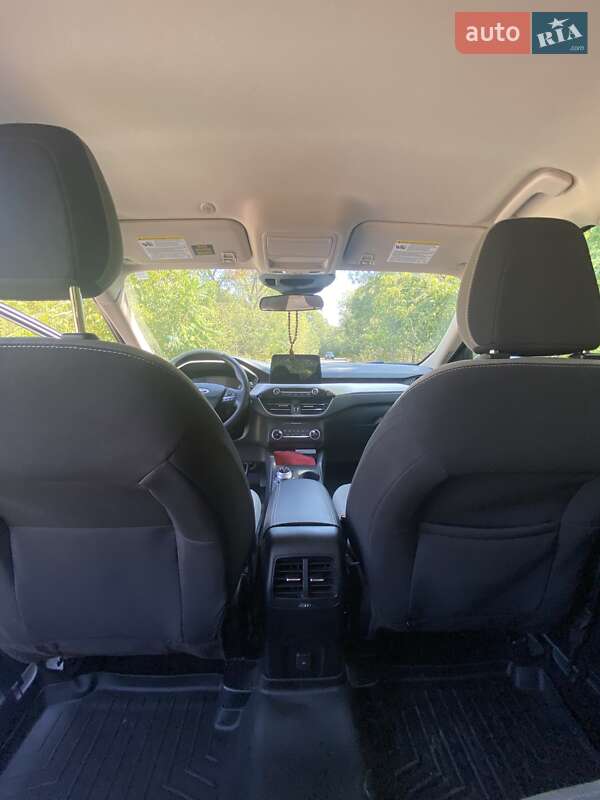 Позашляховик / Кросовер Ford Escape 2019 в Одесі