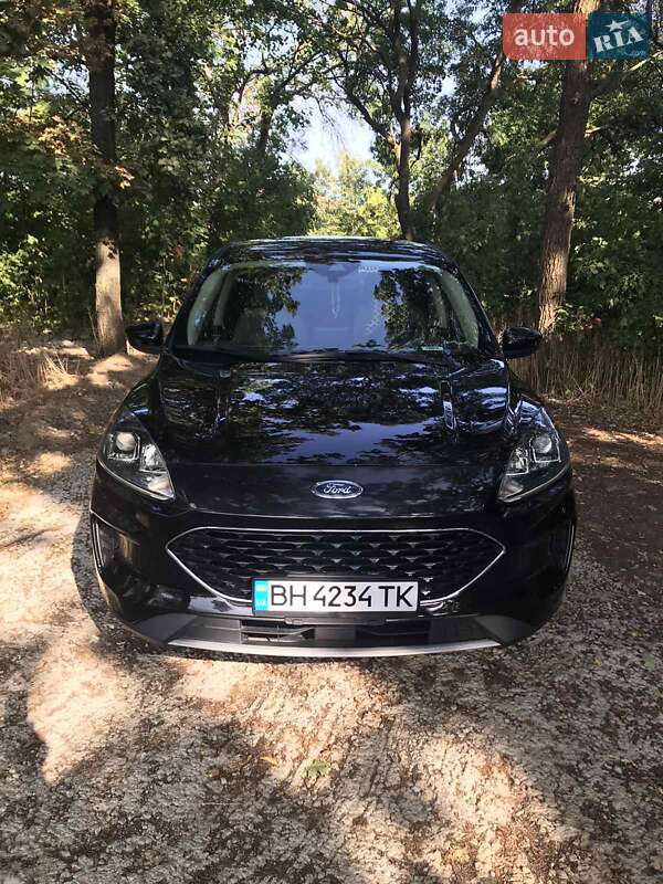 Позашляховик / Кросовер Ford Escape 2019 в Одесі