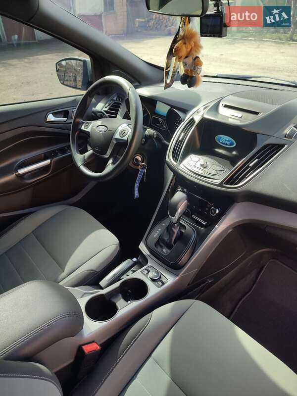 Внедорожник / Кроссовер Ford Escape 2015 в Полтаве фото 5 Внедорожник / Кроссовер Ford Escape 2015 в Полтаве