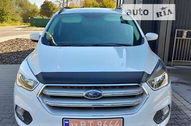 Позашляховик / Кросовер Ford Escape 2018 в Львові