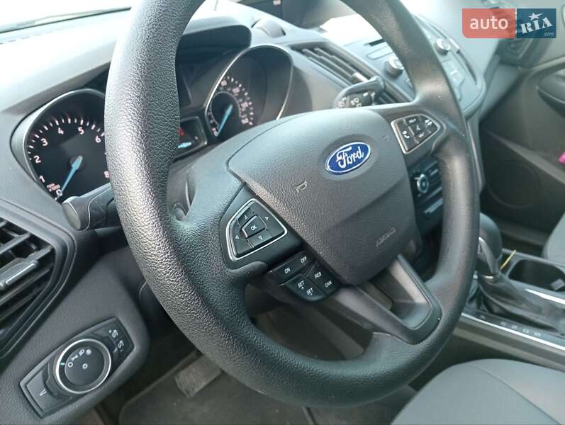 Позашляховик / Кросовер Ford Escape 2018 в Шепетівці фото 21 Позашляховик / Кросовер Ford Escape 2018 в Шепетівці