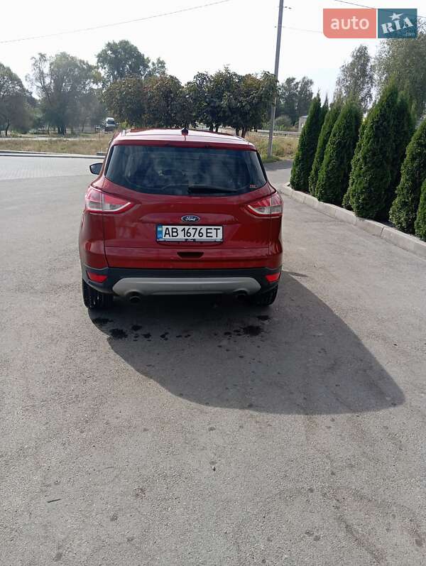 Внедорожник / Кроссовер Ford Escape 2015 в Любаре