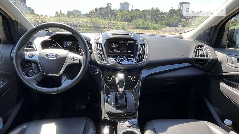 Внедорожник / Кроссовер Ford Escape 2015 в Черкассах