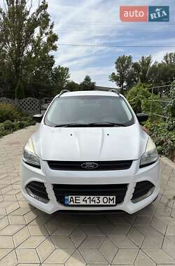 Внедорожник / Кроссовер Ford Escape 2015 в 