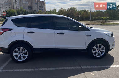 Внедорожник / Кроссовер Ford Escape 2016 в Кривом Роге