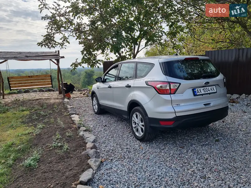 Ford Escape