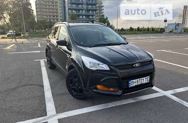 Внедорожник / Кроссовер Ford Escape 2014 в Татарбунарах