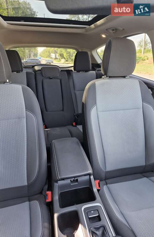 Внедорожник / Кроссовер Ford Escape 2017 в Запорожье