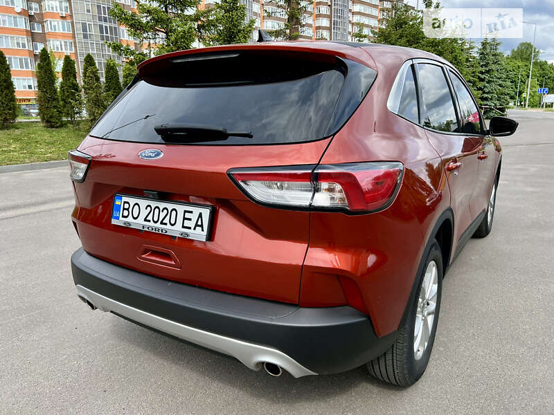 Внедорожник / Кроссовер Ford Escape 2019 в Тернополе