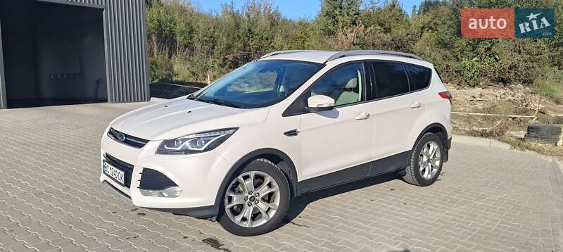 Внедорожник / Кроссовер Ford Escape 2015 в Львове