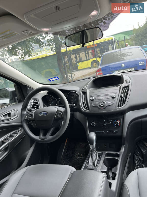 Внедорожник / Кроссовер Ford Escape 2019 в Львове