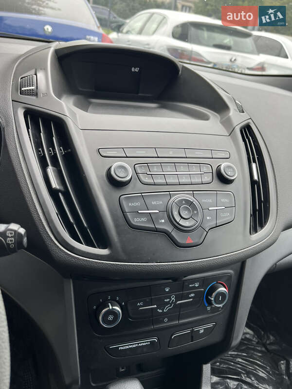 Внедорожник / Кроссовер Ford Escape 2019 в Львове