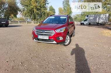 Внедорожник / Кроссовер Ford Escape 2017 в Черкассах