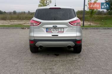 Внедорожник / Кроссовер Ford Escape 2013 в 