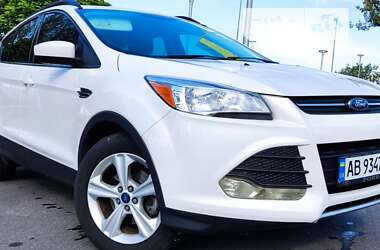 Внедорожник / Кроссовер Ford Escape 2015 в Виннице