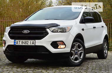 Позашляховик / Кросовер Ford Escape 2017 в Дрогобичі