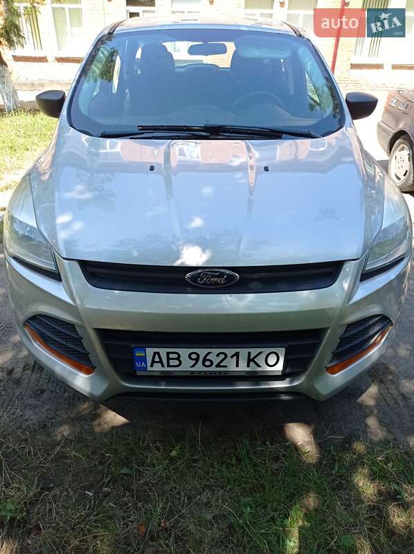 Внедорожник / Кроссовер Ford Escape 2014 в Бершади