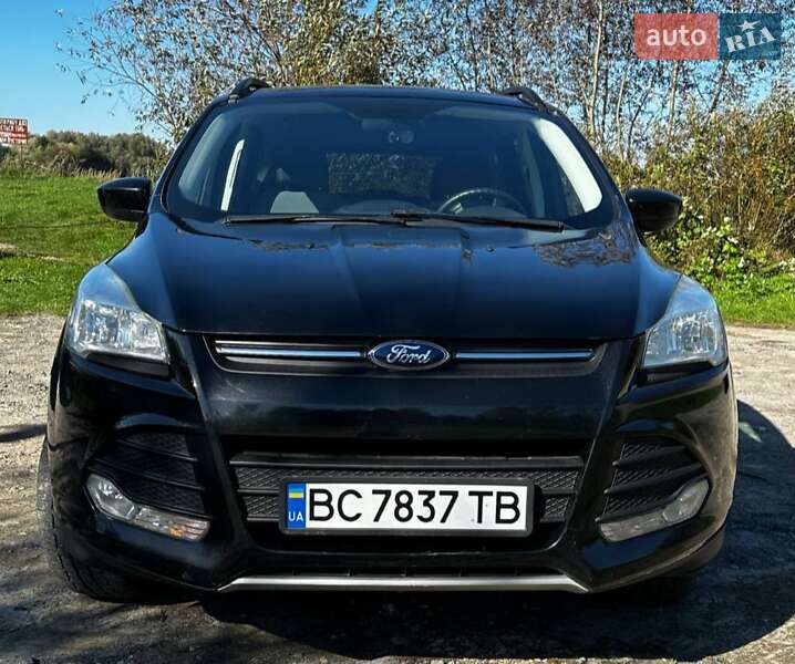 Внедорожник / Кроссовер Ford Escape 2012 в Пустомытах