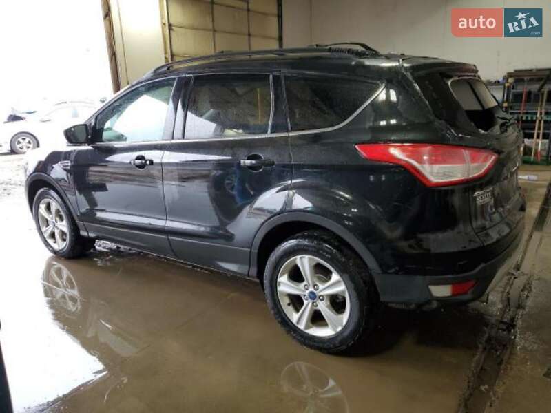 Внедорожник / Кроссовер Ford Escape 2012 в Пустомытах
