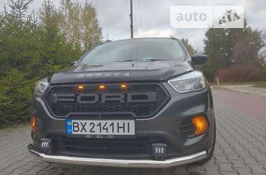 Внедорожник / Кроссовер Ford Escape 2016 в Шепетовке