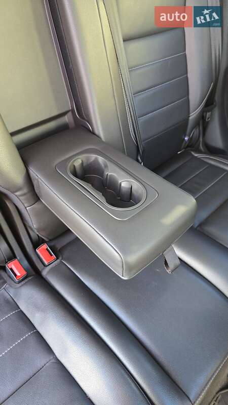 Внедорожник / Кроссовер Ford Escape 2015 в Львове