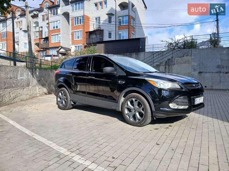 Внедорожник / Кроссовер Ford Escape 2016 в Тернополе