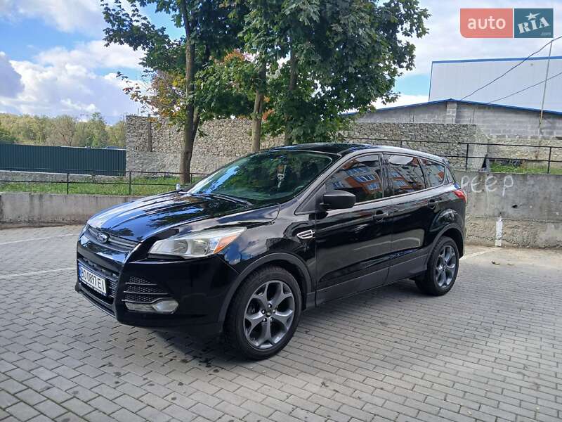 Внедорожник / Кроссовер Ford Escape 2016 в Тернополе