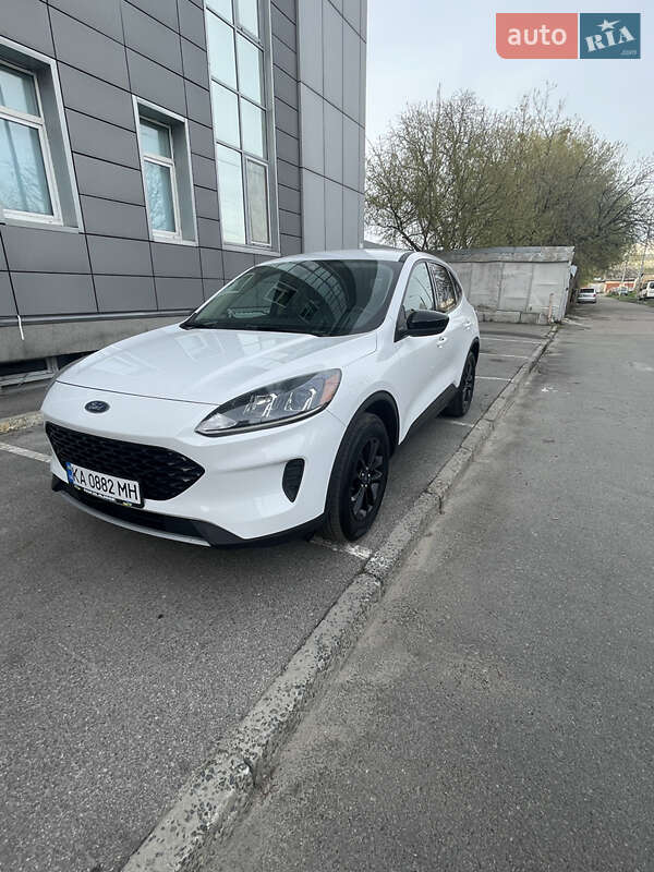 Ford Escape 2020