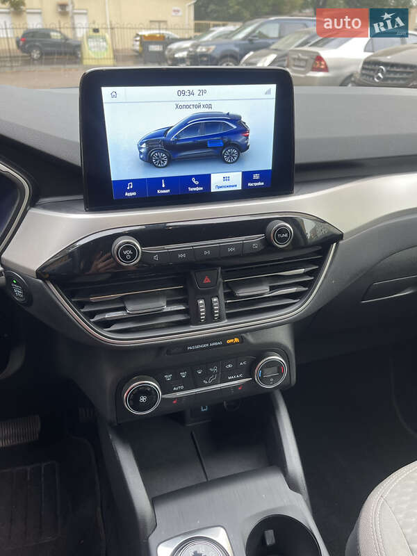 Внедорожник / Кроссовер Ford Escape 2020 в Одессе