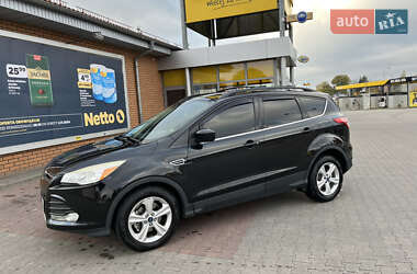Внедорожник / Кроссовер Ford Escape 2014 в 