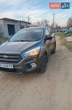 Позашляховик / Кросовер Ford Escape 2016 в Львові