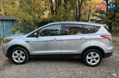 Внедорожник / Кроссовер Ford Escape 2016 в Одессе