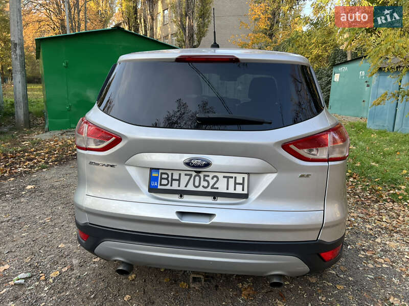Позашляховик / Кросовер Ford Escape 2016 в Одесі