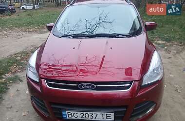 Внедорожник / Кроссовер Ford Escape 2015 в 