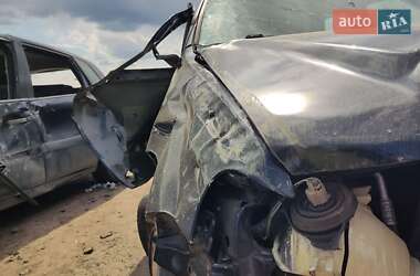 Внедорожник / Кроссовер Ford Escape 2010 в 