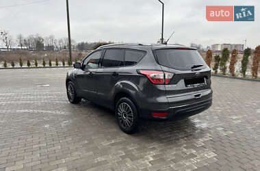 Позашляховик / Кросовер Ford Escape 2018 в Буську