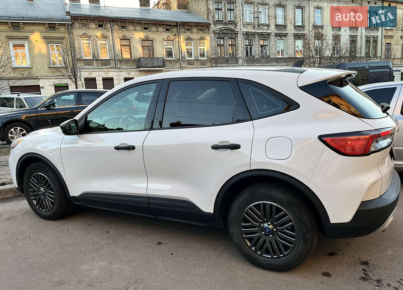 Внедорожник / Кроссовер Ford Escape 2021 в Львове