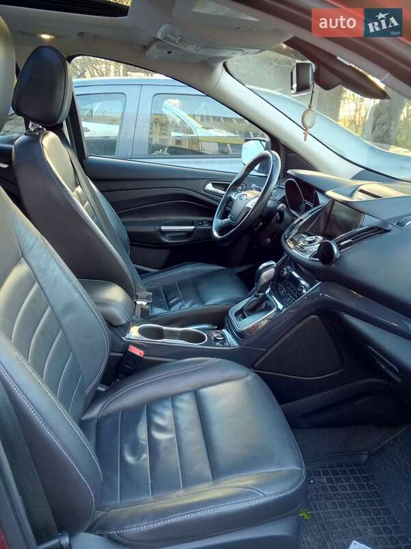 Внедорожник / Кроссовер Ford Escape 2013 в Стрые