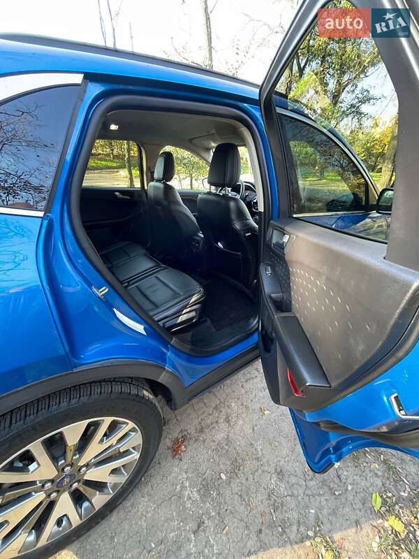 Позашляховик / Кросовер Ford Escape 2020 в Одесі
