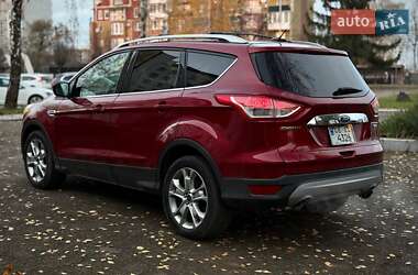 Внедорожник / Кроссовер Ford Escape 2014 в Черновцах