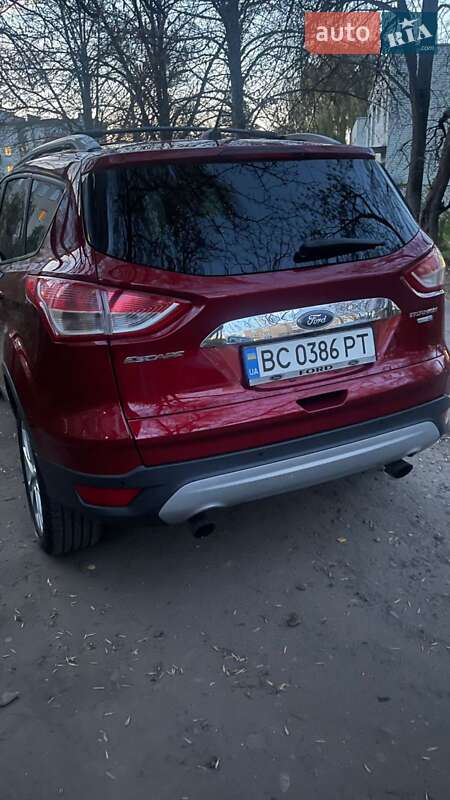 Внедорожник / Кроссовер Ford Escape 2013 в Стрые
