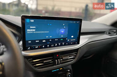 Внедорожник / Кроссовер Ford Escape 2023 в 