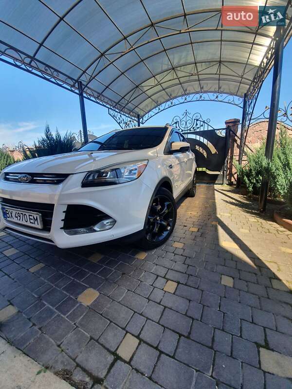 Внедорожник / Кроссовер Ford Escape 2013 в Староконстантинове