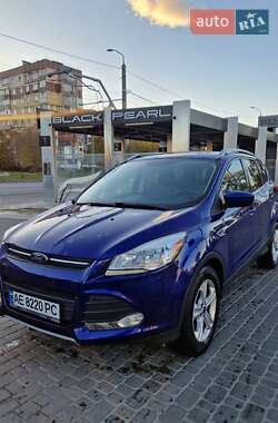 Внедорожник / Кроссовер Ford Escape 2015 в Днепре