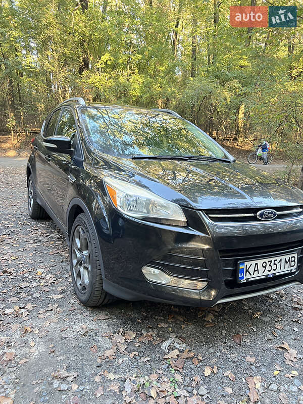 Позашляховик / Кросовер Ford Escape 2015 в Києві