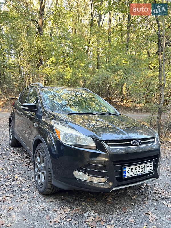Позашляховик / Кросовер Ford Escape 2015 в Києві