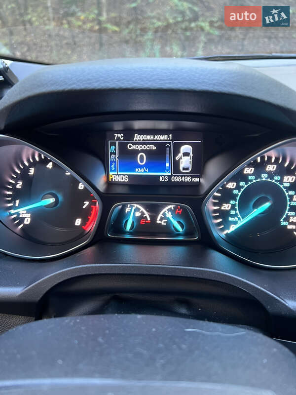 Позашляховик / Кросовер Ford Escape 2015 в Києві