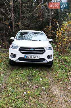 Позашляховик / Кросовер Ford Escape 2016 в Миколаєві