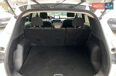 Внедорожник / Кроссовер Ford Escape 2022 в 